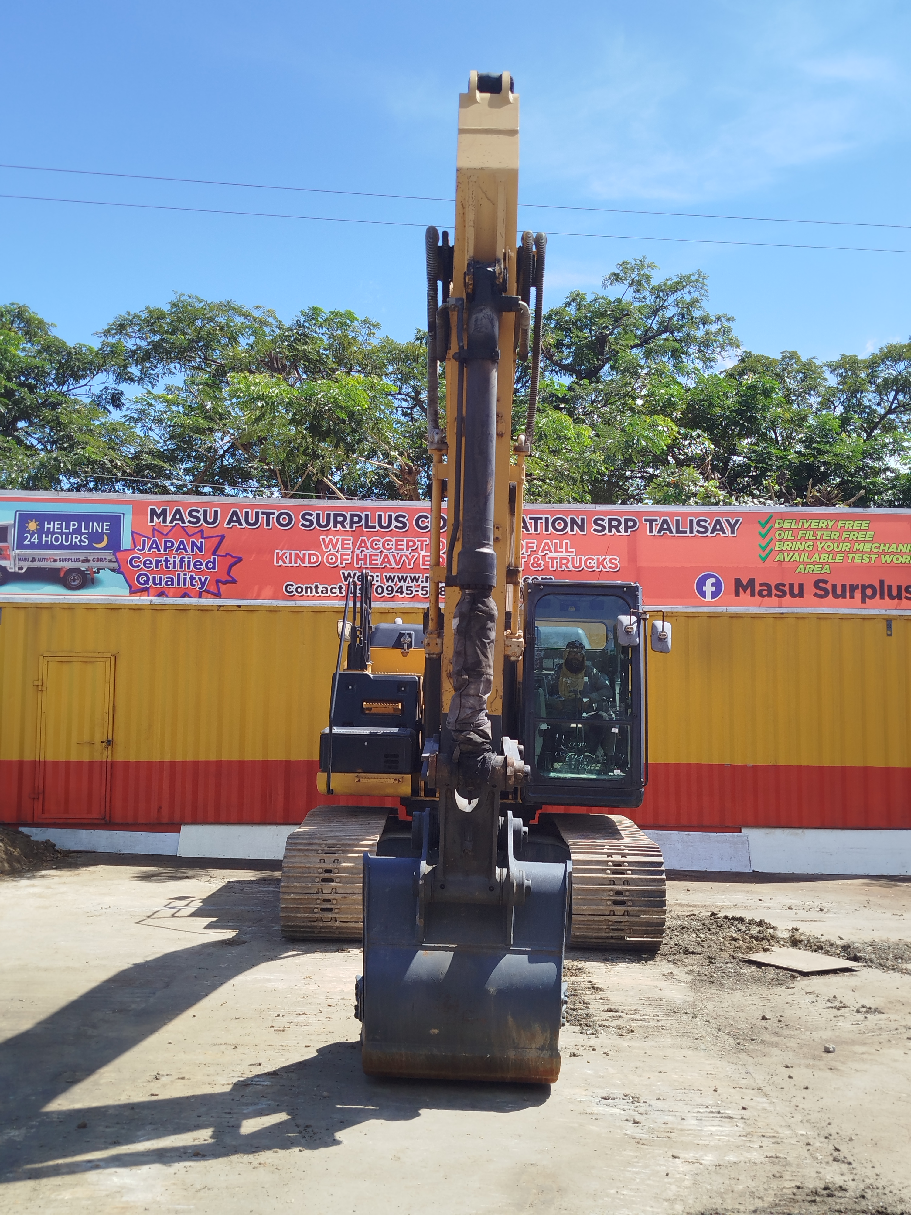 Excavator image 4