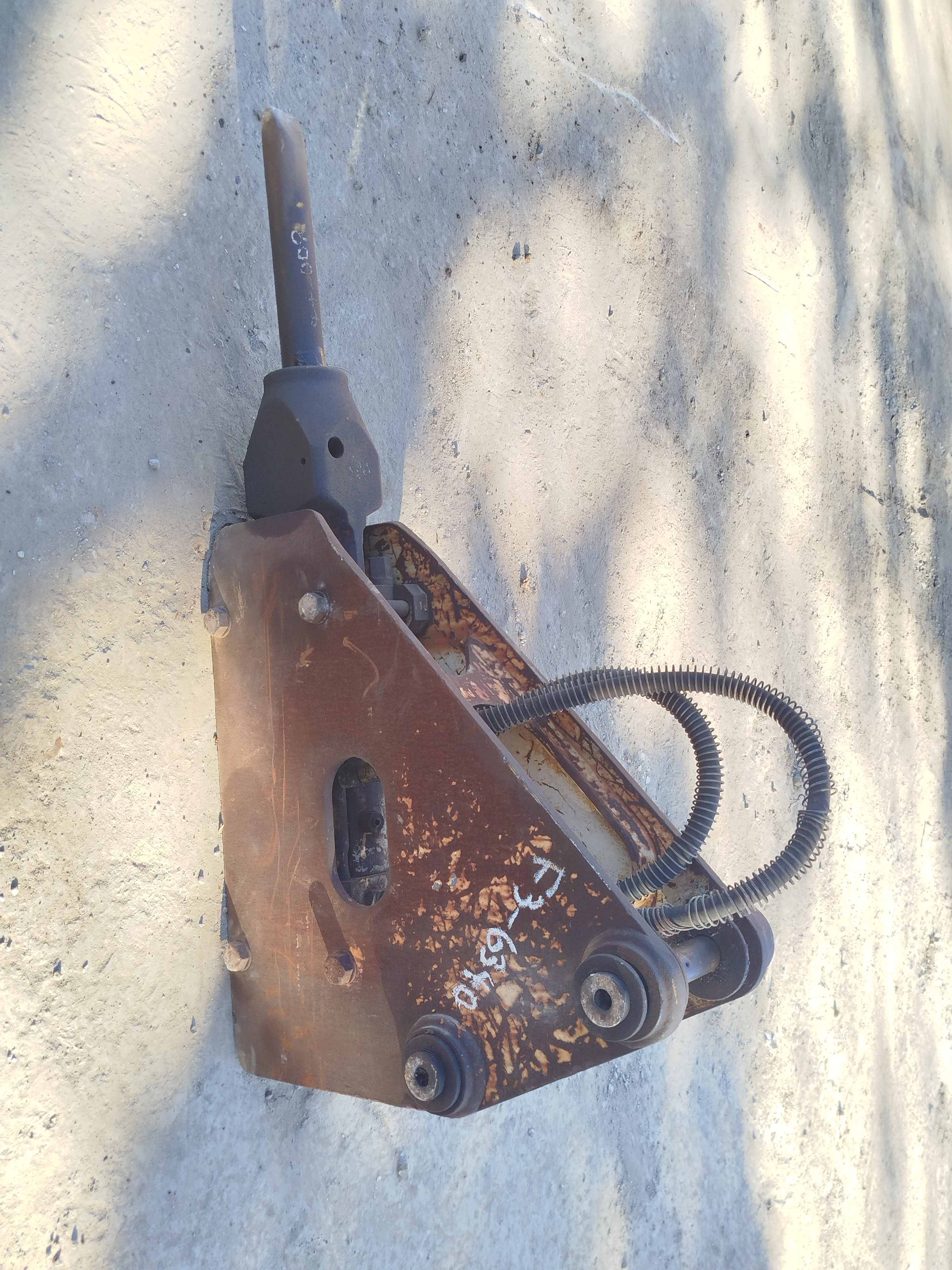 Breaker  image 4